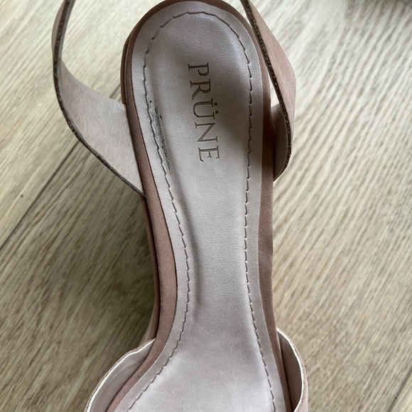 Wedge Heals - Picture 3 of 4